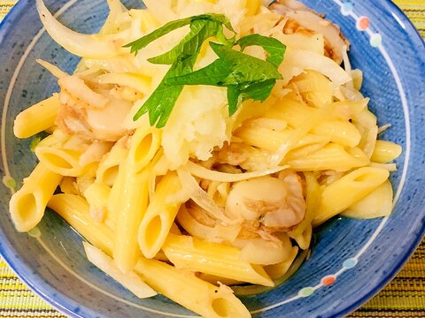 大根おろしでさっぱり！ホタテとツナのペンネパスタ